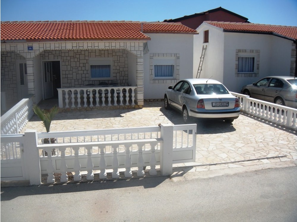 Apartma zdenka Otok Vir